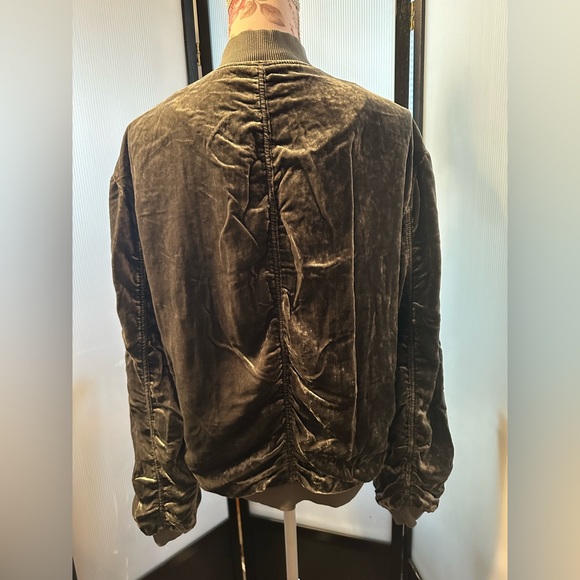 NWOT Free People Velvet Ruched Bomber Jacket - Picture 10 of 12